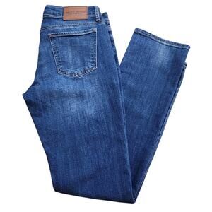 Lucky Brand Mid-Rise Straight Leg Women’s Jeans – Size 6R, Faded Wash